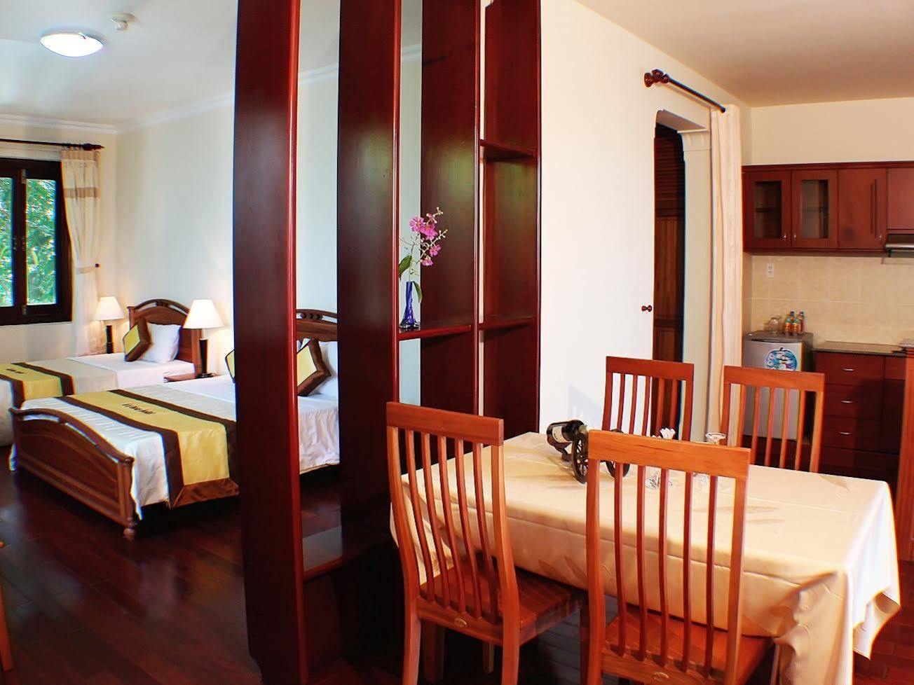 Beachfront Hotel Vung Tau Exterior photo