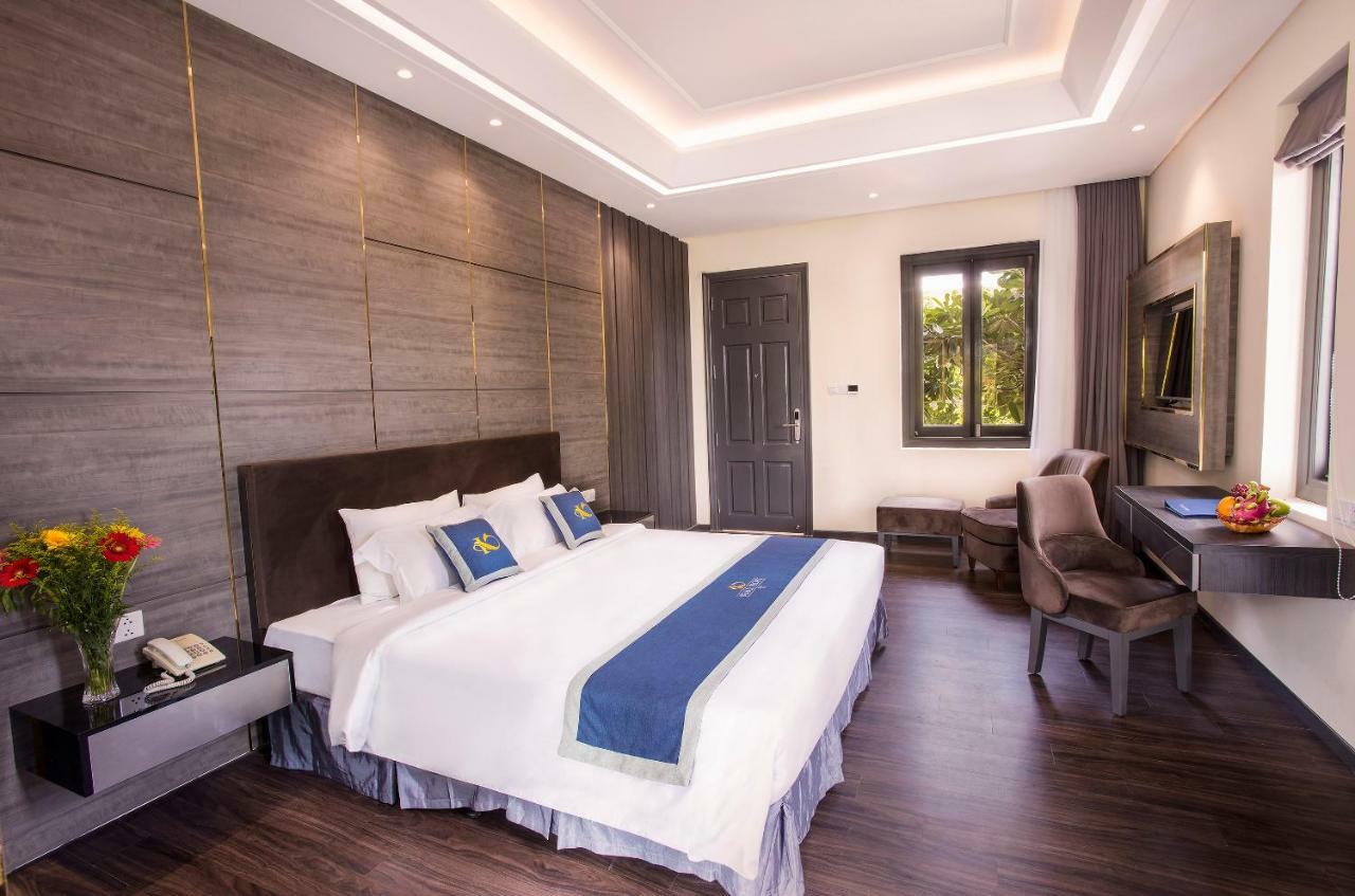 Beachfront Hotel Vung Tau Exterior photo