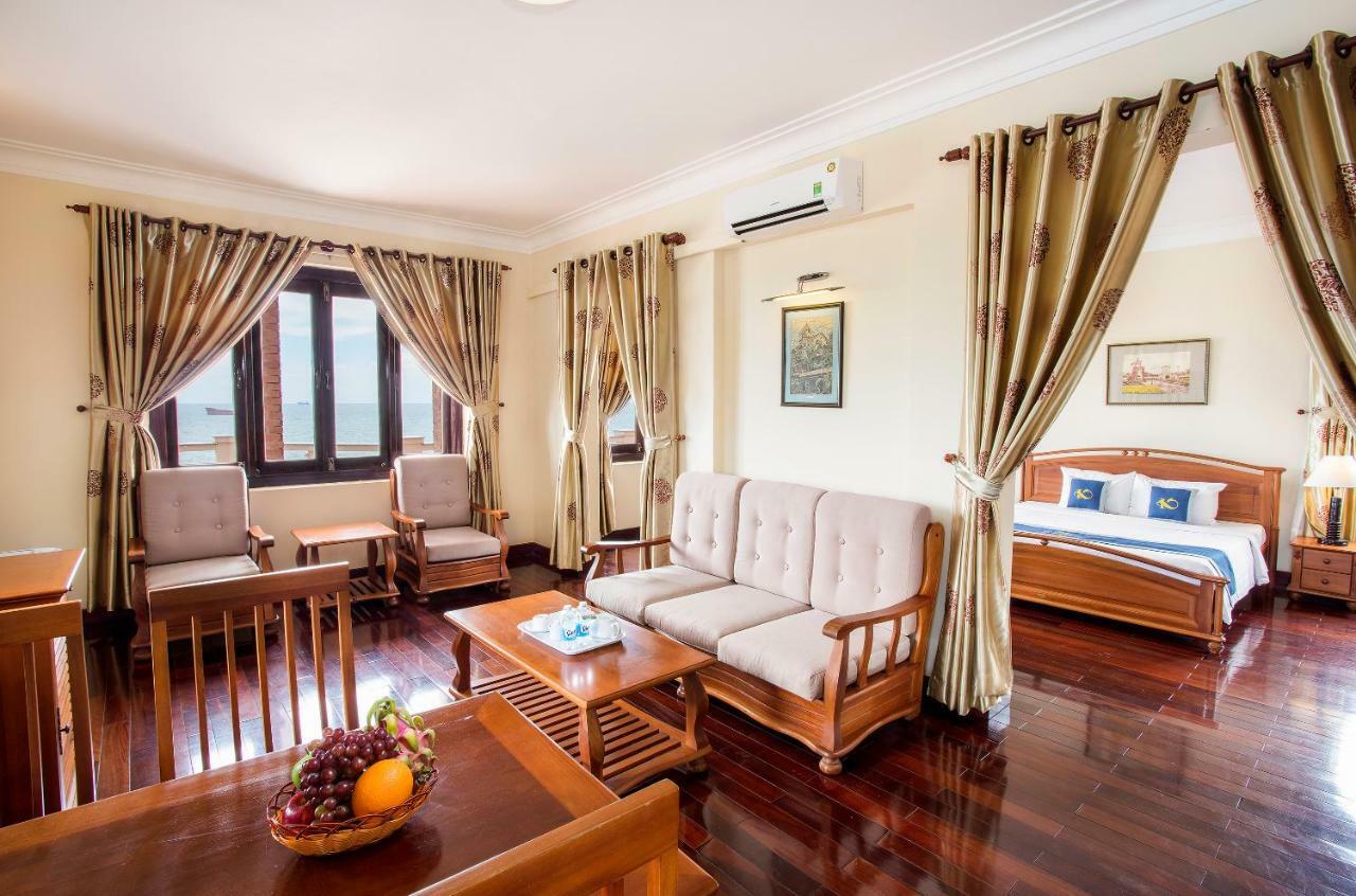 Beachfront Hotel Vung Tau Exterior photo