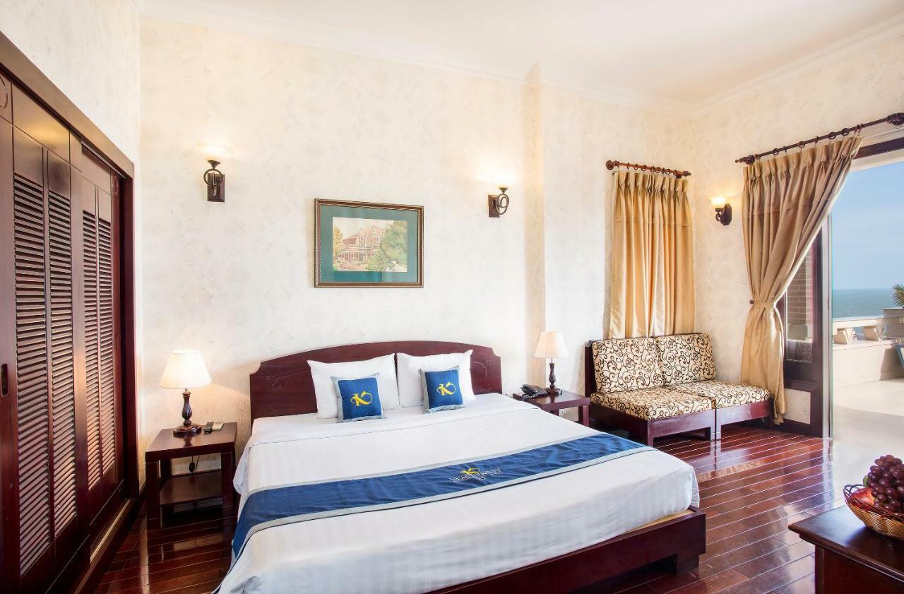 Beachfront Hotel Vung Tau Exterior photo