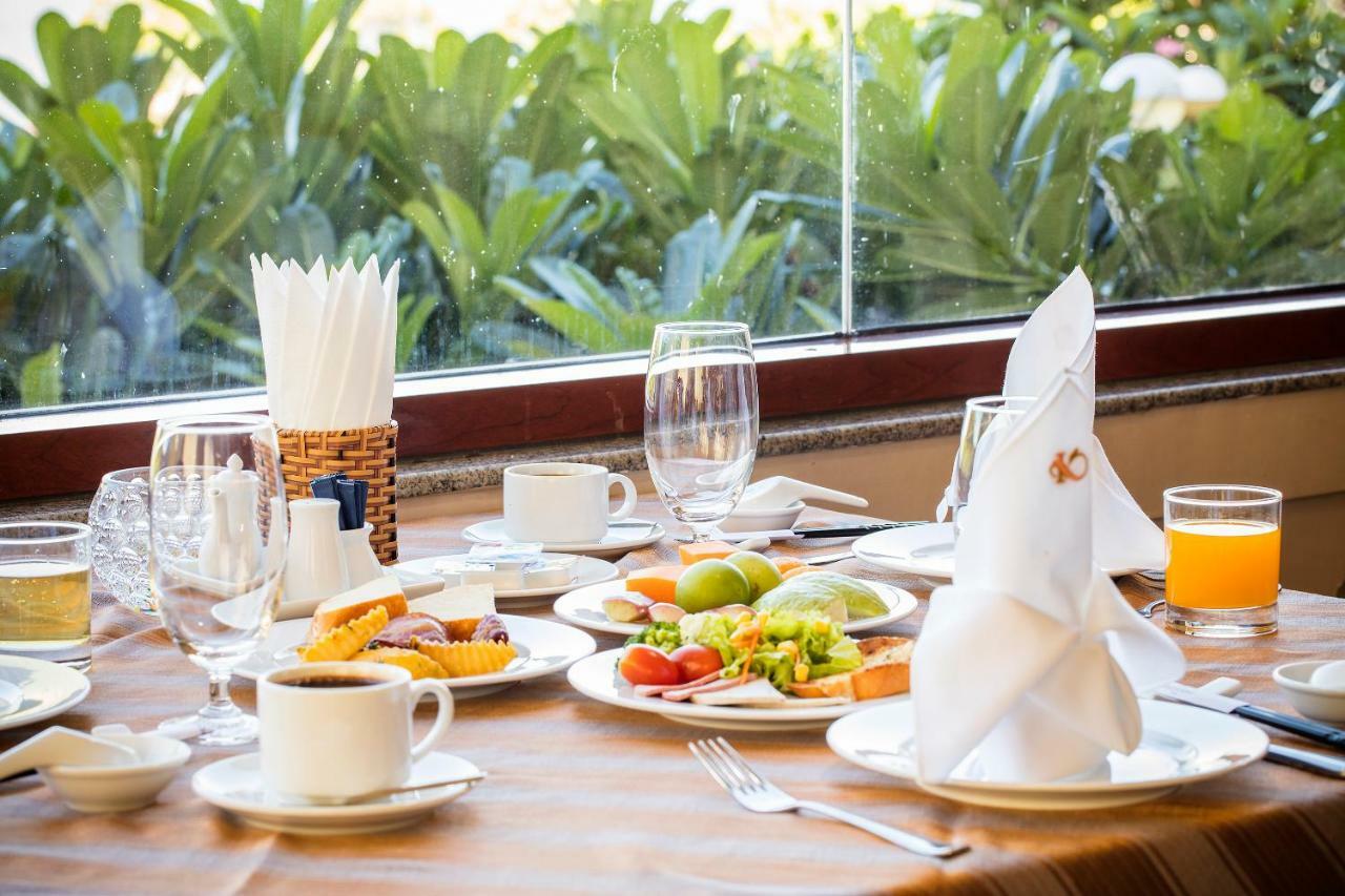 Beachfront Hotel Vung Tau Exterior photo